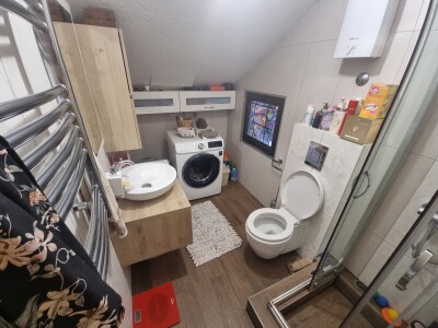 Lux namješten dvosoban stan u Podgorici