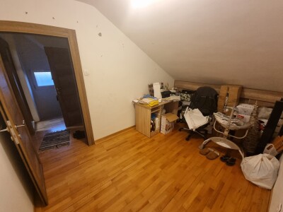 Lux namješten dvosoban stan u Podgorici