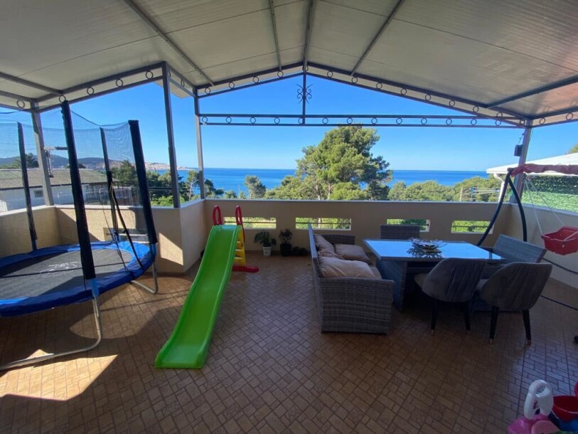 Kuća u Baru, Zeleni pojas-9