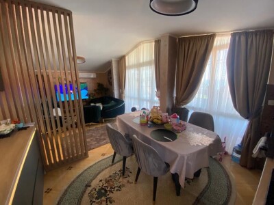 Kuća u Baru, Zeleni pojas