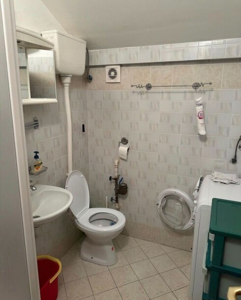 Jednosoban namješten stan u Budvi-3