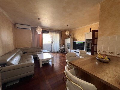 Dvosoban stan u Podgorici - namješten, sa parkingom