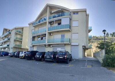 Dvosoban stan u Podgorici - namješten, sa parkingom